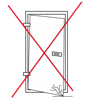 Die Grafik zeigt eine Tür, die wegen ihren zweiteiligen Studio-Bändern schief hängt