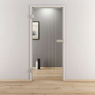 Ambientebild in Wohnraumsituation illustriert die Diamond Doors Glasdrehtür DD 596 in der Ausführung ESG BASIC GREEN klar